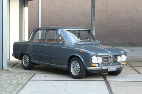 Restaurado: Alfa Romeo Giulia Super Bollino d’Oro